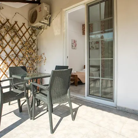 Dimitris & * Faliraki