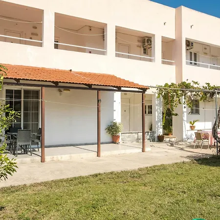 Dimitris & Apartamento Faliraki