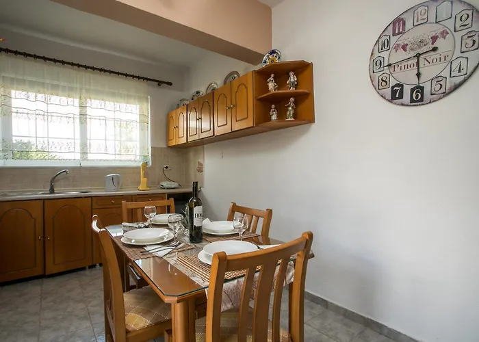 Dimitris & Apartamento *