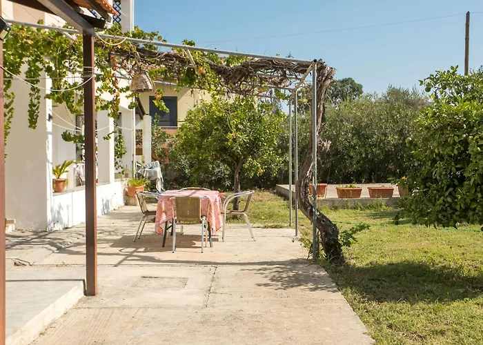 Dimitris & Apartamento *