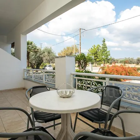 Apartment Dimitris & *