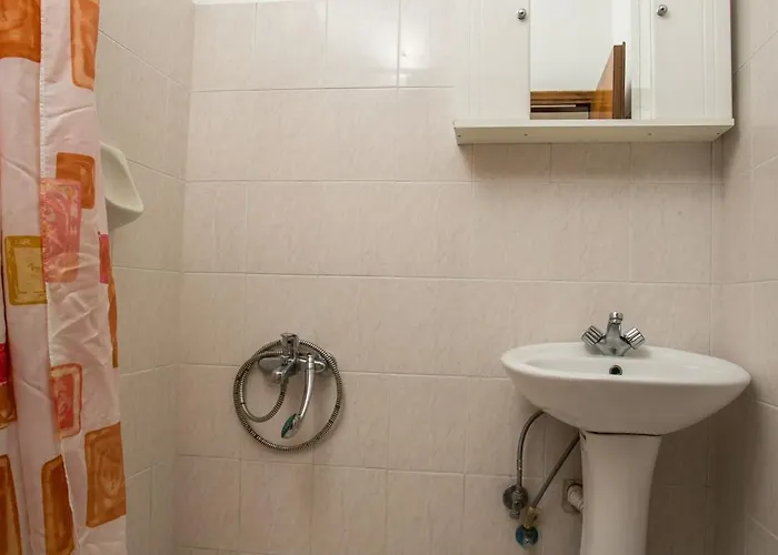 Dimitris & ファリラキ