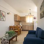 Dimitris & Apartamento *